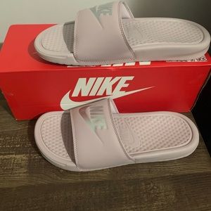 Nike
Benassi JDI Slide